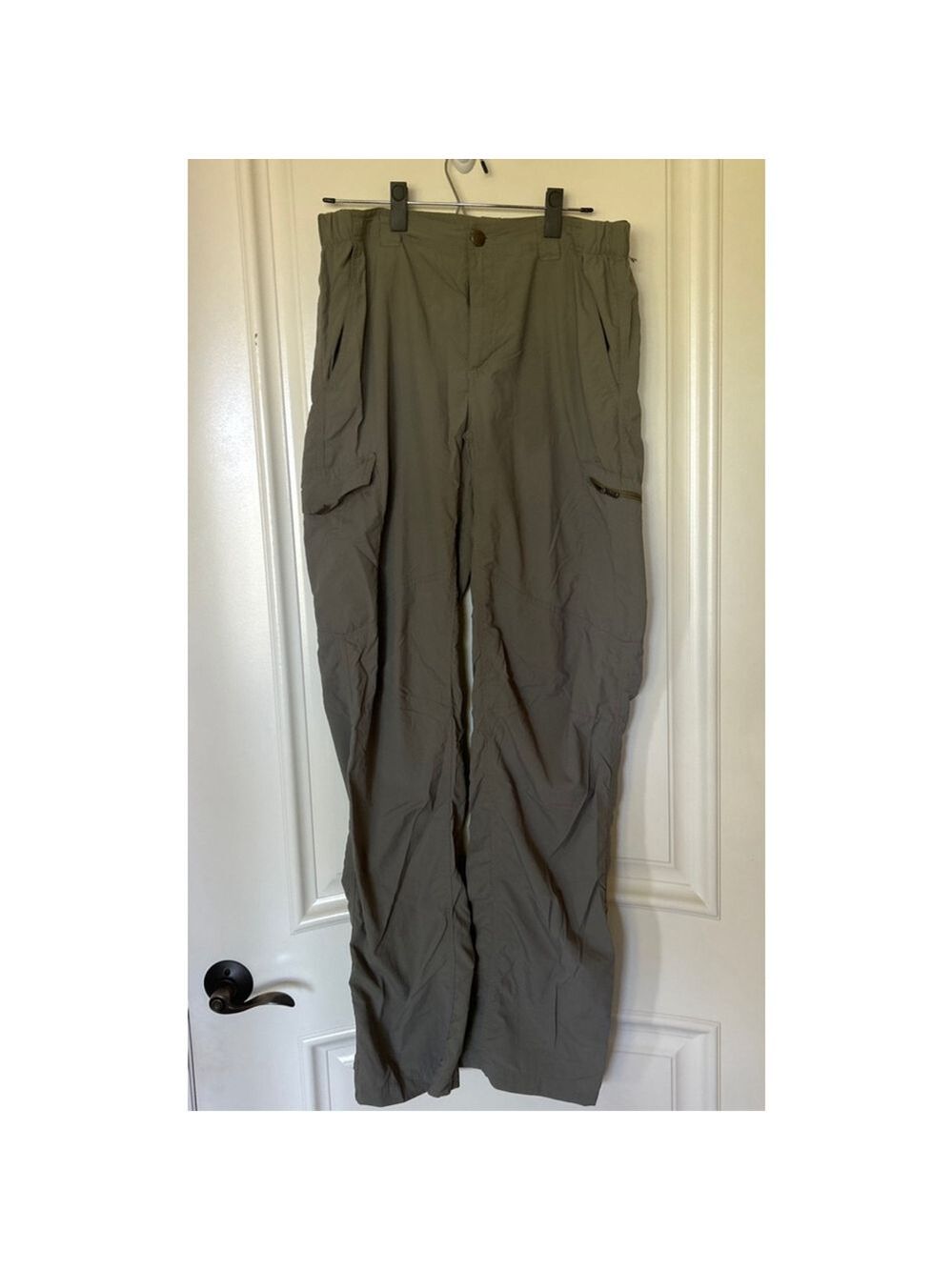 Men's Columbia Cargo Pants Waist 34 x 36 Olive Green